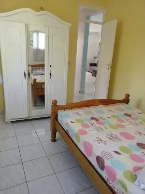 Maison a Louer Courte Durée Avec Jardin 포트루이스 호텔