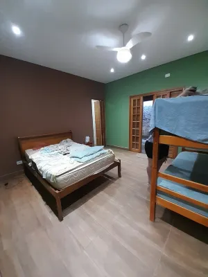 Complete farm with swimming pool and jacuzzi, pets welcome