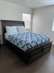 Spacious 4-bedroom house in fabulous Lake Elsinore with AC, WiFi Hotel in zona Pins 'N Pockets