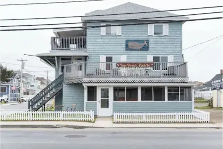 Lovely- 3 Bedroom apt in Vaca Beach home Sat-Sat