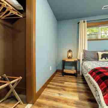 Urban Cabin on Mt Scott Rooms