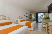 Flamingo Vallarta Hotel & Marina