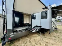 Glamping Oasis: Adventure Haven