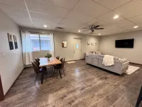 Beatrice Beauty - Remodeled 2 bed 2 bath in quiet neighborhood Hotels in Beatrice