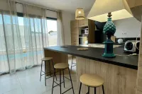 Villa with private pool, lentre_terre_et_mer