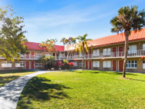 Vero Beach Inn & Suites I-95 Hotels in Indian River County
