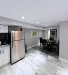 Fabulous 2-bedroom apartment with AC in charming Whitby Hotels in Whitby