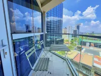 BGC Cozy Condo - Balcony, Pool, Wi-Fi - Suite 8