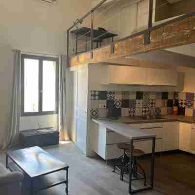 Roxane's Loft Apartment in the historic center of Aix en Provence Others