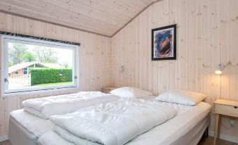 8 Person Holiday Home in Hejls by Traum
