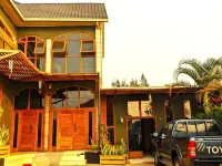Bati Valley Guest House Hotels near Rwanda Art Museum