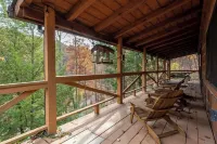 Outdoors Sleeps7 Family Getaway Fun Arcade - 3-Star