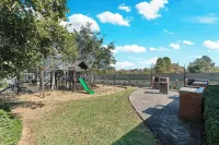 Luxury & Secure apartment - Fourways Hotel a Chartwell