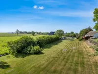 "Veronica" - 700m from the Sea