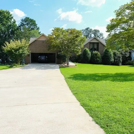Family Retreat on South Cove of Lake Keowee; Private Dock; ~ 10 Mi from Clemson