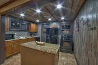 Hocking Hills Cottage Nestled in Rock Formations Hotels in Good Hope Township