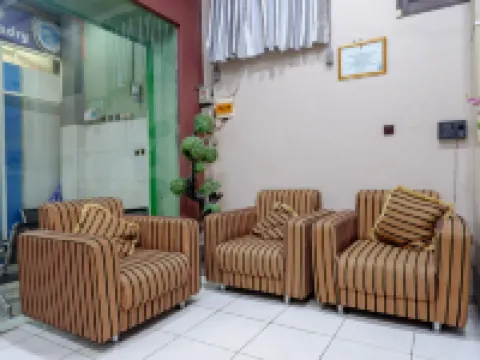 RedDoorz Syariah @ Hotel Wisma Indonesia Kendari Hoteles en Kendari