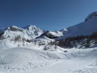 Apartment in Hautes-Alpes with Ski-In Access