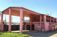 Hotel O 達拉斯市中心近展覽公園的 Way Side Inn 達拉斯酒店