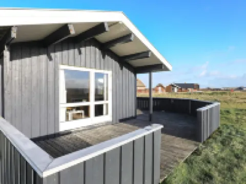 Seaside Fun & Relaxation-By Traum