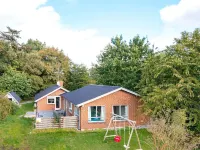 10 person holiday home in Glesborg-By Traum - Pools