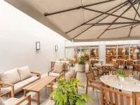 Novotel Angers Lac de Maine - breakfast