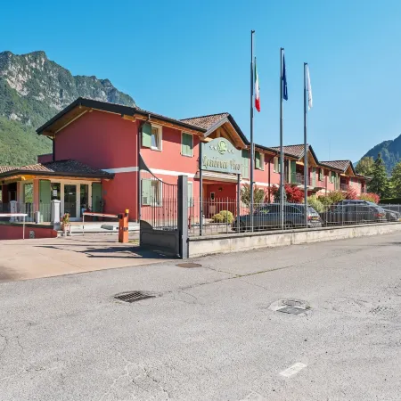 Apartment on Lake Idro with Pool