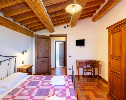 Country House in Cagli with Pool and Views Hotels in Cagli