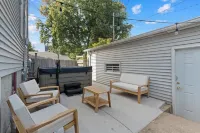 Experience Milwaukee's Bayview in this Spacious 3-bedroom Hotels near Humboldt Park WWI Veterans monument