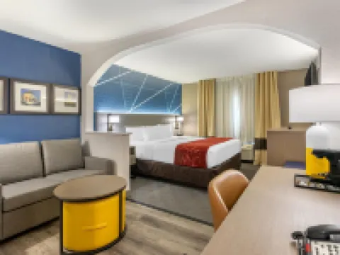 Comfort Suites Downtown Sacramento Hotels in Sacramento