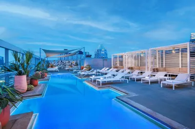 Omni Austin Hotel Downtown Hotels near University of Texas at Austin