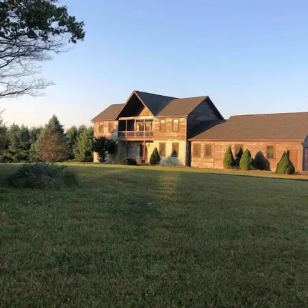 Country home, Beautiful country home with horses