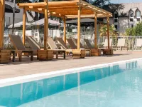 Mercure Parc du Coudray Demeures de Campagne - Pools
