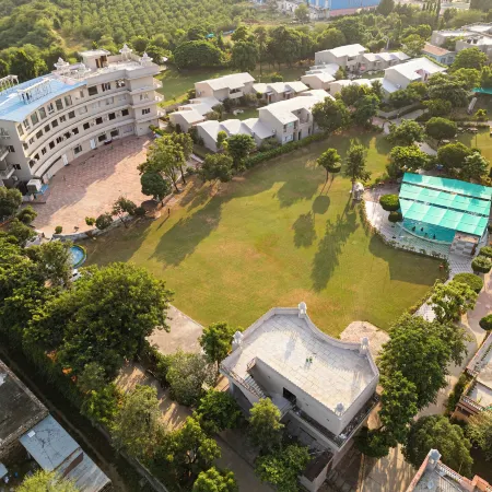 Bamboo Saa Sunrrise Wedding & Wellness Resort, Jaipur