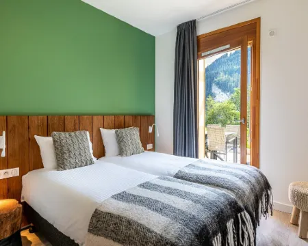Chalet in French Alps with Mountain Views Hotels in Abondance