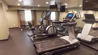 Holiday Inn Express BAKERSFIELD by IHG - Gym