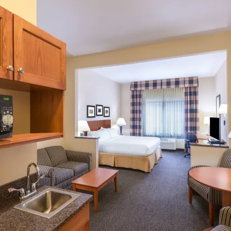 Holiday Inn Express & Suites Vernal - Dinosaurland by IHG