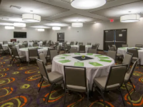 Holiday Inn NEW ORLEANS AIRPORT NORTH by IHG Hoteles en Kenner