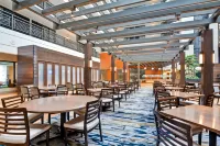 Embassy Suites by Hilton Minneapolis Airport - Breakfast