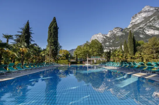 Du Lac Et du Parc Grand Resort - spa