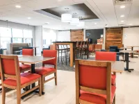 Holiday Inn Express STATESBORO by IHG - Frühstück
