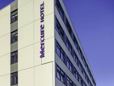 Mercure Hotel Koeln Belfortstrasse Отели рядом с достопримечательностью «Кёльнская высшая школа музыки»