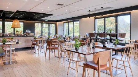 Campanile Nature - Bordeaux Sud Pessac Отели в г. Пессак