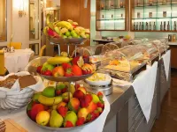 Hotel Ambassador - breakfast