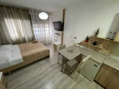 Piazza    Downtown Cozy Studio Hotels in 
