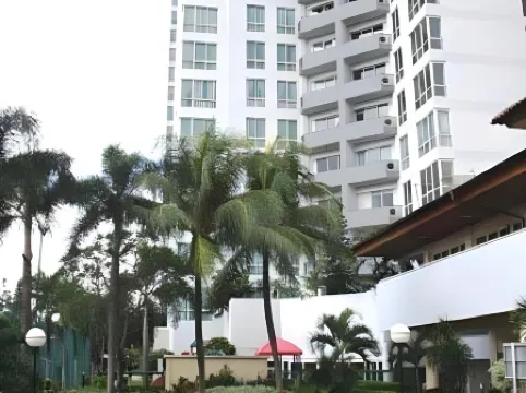 The Residences at Puri Casablanca Отели рядом с достопримечательностью «Taman Ismail Marzuki»