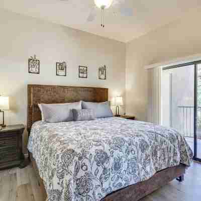 Tucson Condo Rental w/ Balcony + Mountain View! Rooms