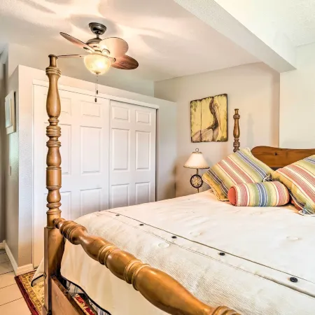 2 Mi to Beach: Canal-Front Home in Hudson!