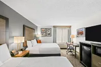 La Quinta Inn & Suites by Wyndham Atlanta Douglasville Hotels in Douglas County