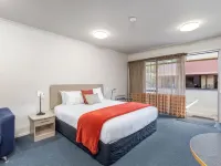 Asure Scenic Route Motor Lodge Hotels in Geraldine